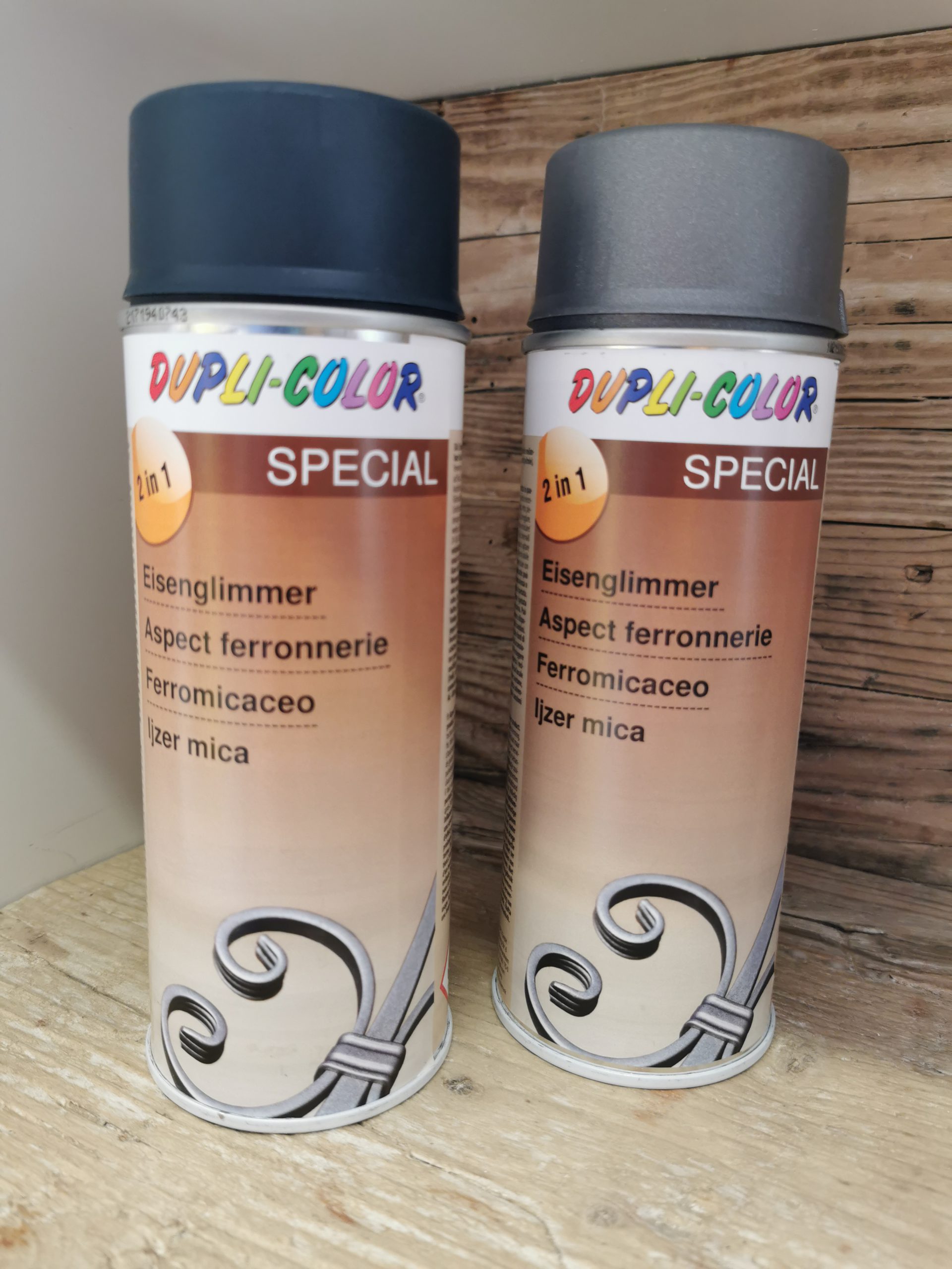 COLORARE CON LE BOMBOLETTE SPRAY
